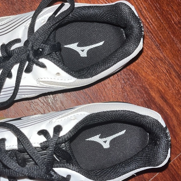 Mizuno cyclone speed 3 volleyball shoes - Picture 4 of 5